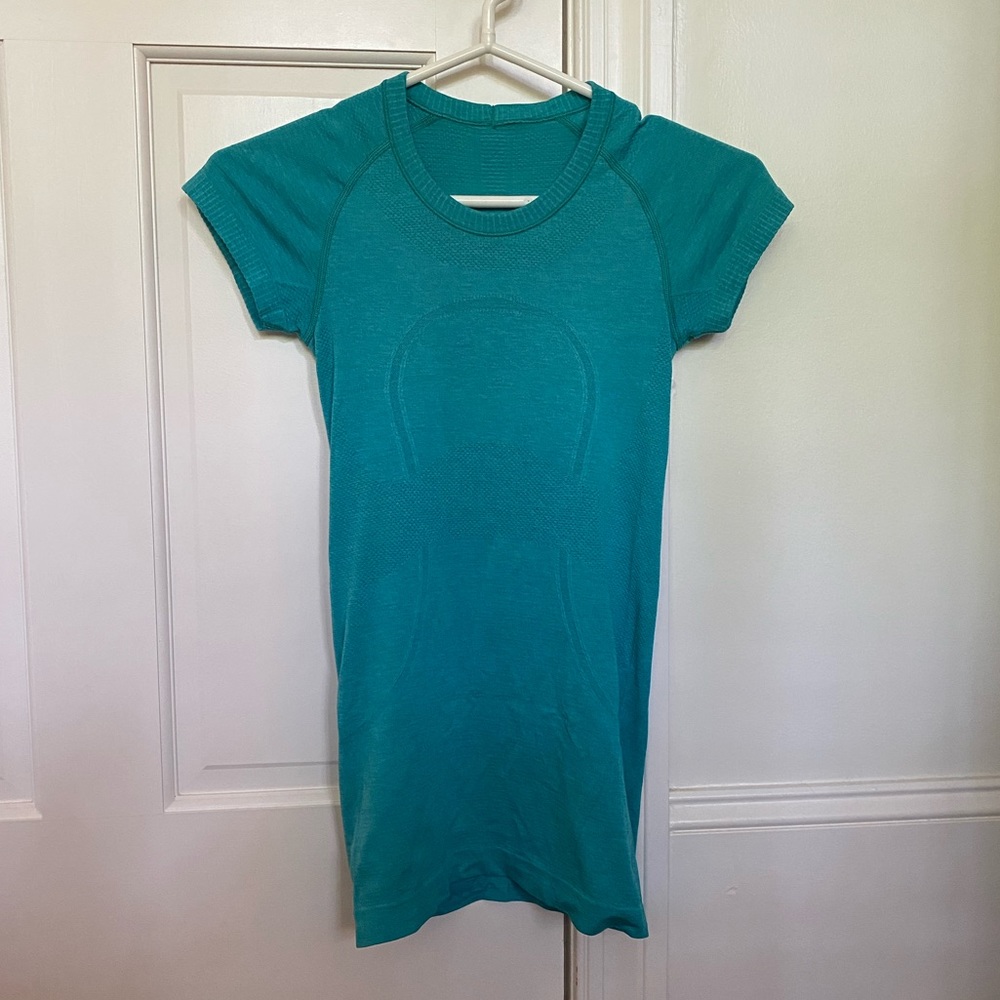 Lululemon Swiftly Tech Shirt